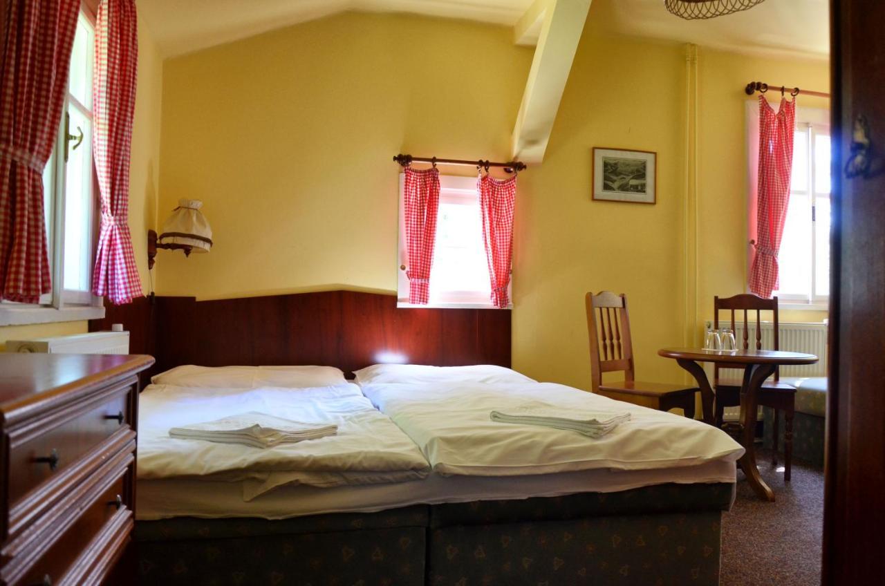 Hotel Diana ชปินด์เลอรูฟ มลิน ภายนอก รูปภาพ