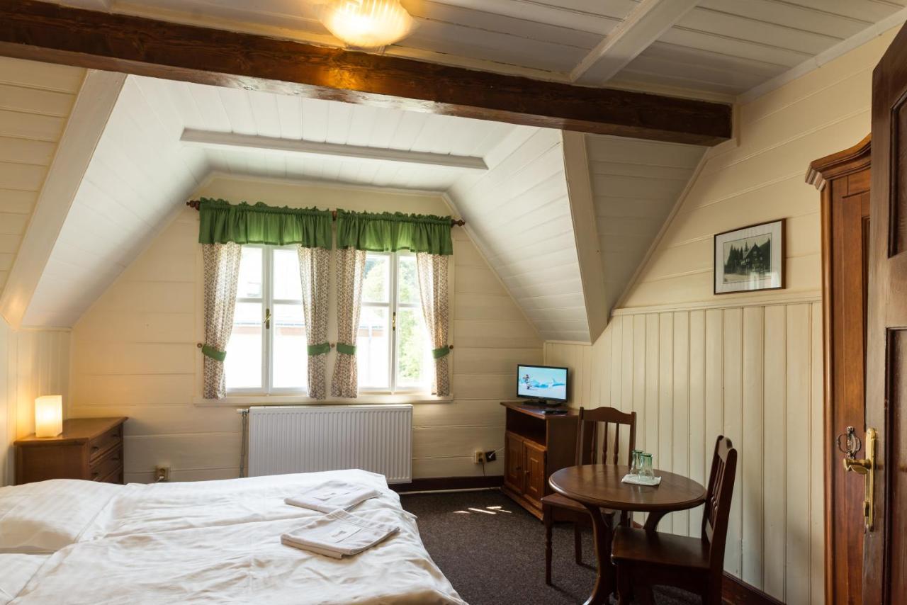 Hotel Diana ชปินด์เลอรูฟ มลิน ภายนอก รูปภาพ