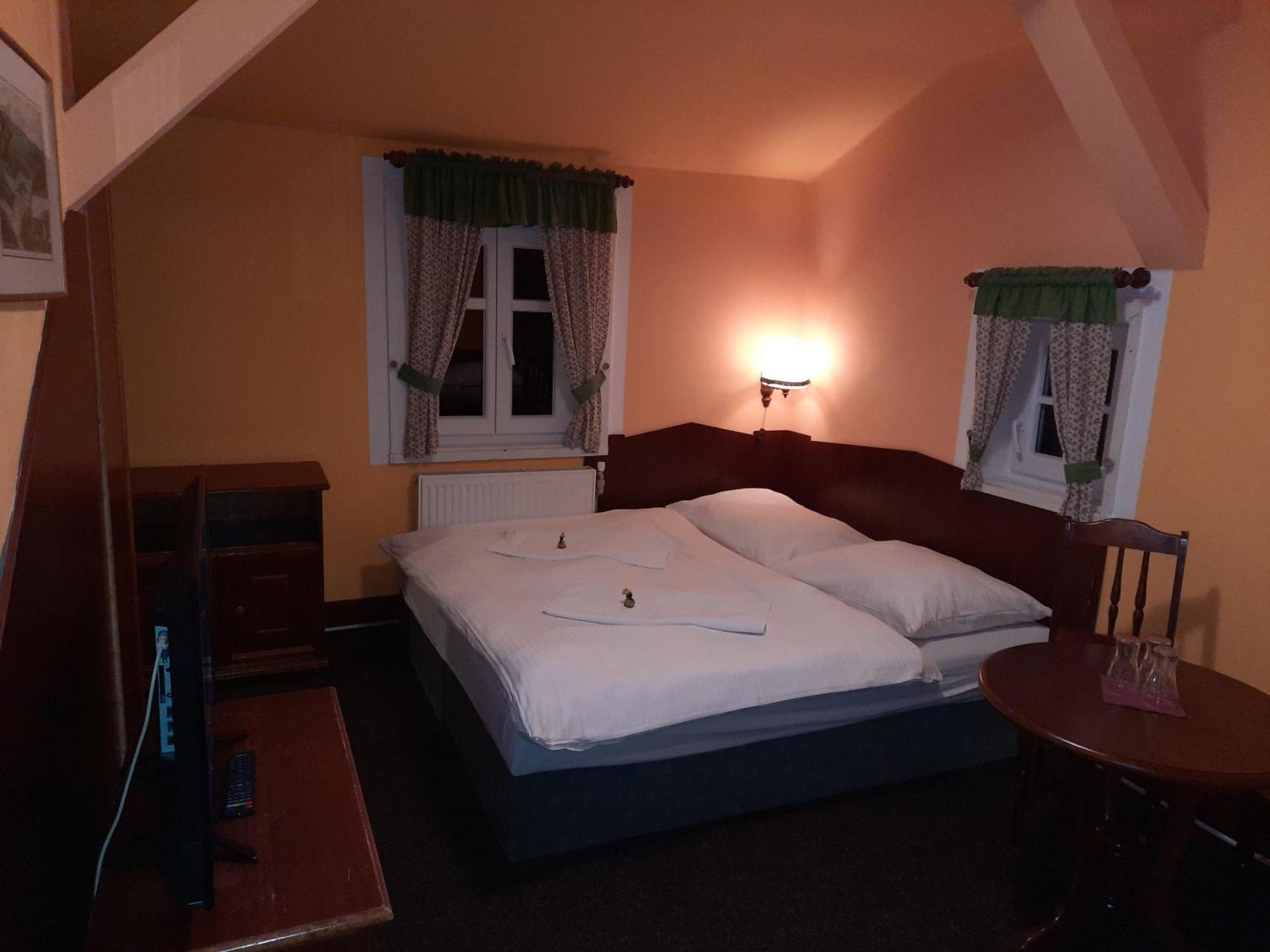 Hotel Diana ชปินด์เลอรูฟ มลิน ภายนอก รูปภาพ