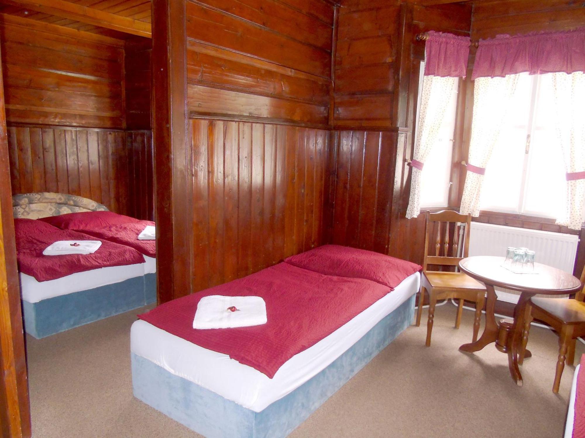 Hotel Diana ชปินด์เลอรูฟ มลิน ภายนอก รูปภาพ